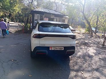 audi g7: Электромобиль AION Y (GAC), белый кроссовер Основные особенности: - — 3