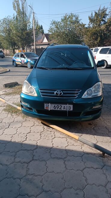 минивены тойота в Кыргызстан | Автозапчасти: Toyota Avensis Verso: 2 л | 2004 г. | Минивэн