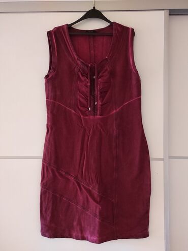 new yorker cene: A-Dress M (EU 38), color - Burgundy, Other style, Other sleeves