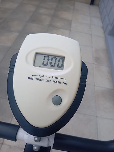 velosiped ev üçün: Maqnitik velotrenajor – evdə kardio məşqi üçün - Kompakt dik — 5