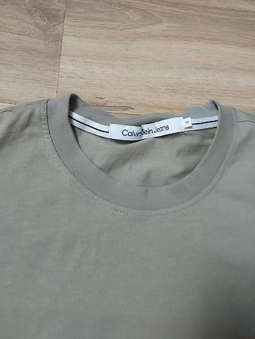 nemacki dres: Calvin Klein Jeans muška majica kratkih rukava - Model: klasična — 2