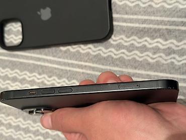 iphone se 2016: IPhone 15, Б/у, 128 ГБ, Черный, Чехол, 79 % — 3