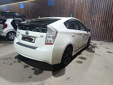 Toyota: Toyota Prius: 2011 г., Гибрид at lalafo.kg — 3 Toyota: Toyota Prius: 2011 г., Гибрид — 3