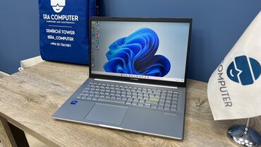 Apple MacBook: Apple MacBook, 13.3 ", Intel Core i5, 256 GB — 17