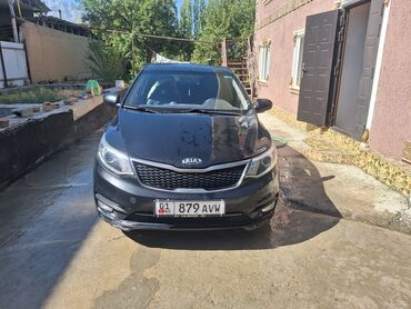 машина кейж: Kia Rio: 2017 г., 1.6 л, Автомат, Бензин, Седан