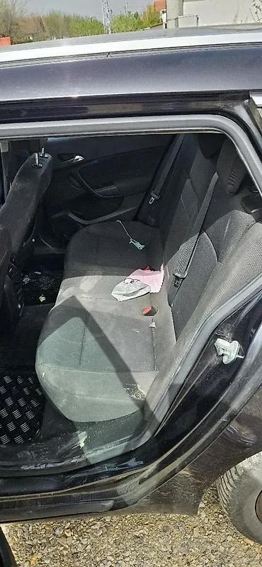 Delovi enterijera: OPEL INSIGNIA SEDISTA PREDNJA ZADNJA KARAVAN LIMUZINA | OPEL DELOVI — 3