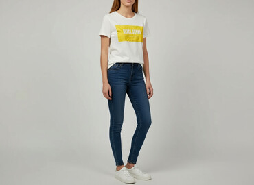 t shirty shark: Women`s T-shirt, size XS at lalafo.pl t shirty shark: Women`s T-shirt, size XS