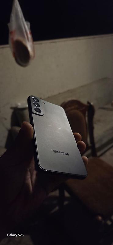 tablet 2 el: Samsung Galaxy S22 5G, 128 GB, rəng - Qara, Barmaq izi — 1