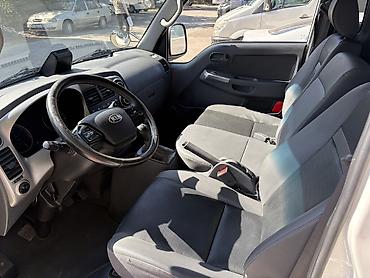 Транспорт: Hyundai Porter: 2020 г., 2.4 л, Механика, Газ, Бус — 10
