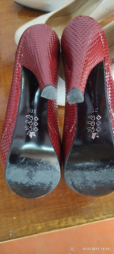 Туфли: Туфли состояние хорошее размеры 38-39 в Карабалте возможно доставка at lalafo.kg — 7 Туфли: Туфли состояние хорошее размеры 38-39 в Карабалте возможно доставка — 7