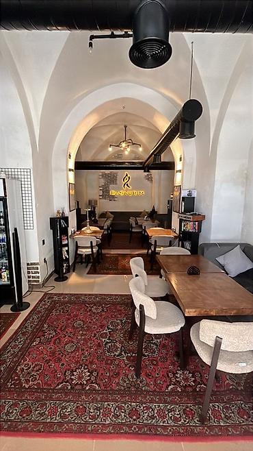 restoran is: Divan kreslo stol stul her sey var xolodilnik biryerde satilir — 4
