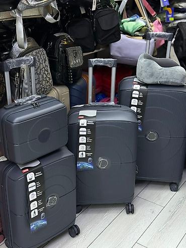 Чемоданы: Чемодан, Новый, Большой (более 70 л), Вращающиеся колеса на 360°, Кодовый замок, На колесах — 14