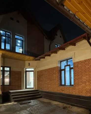 Продажа домов: Дом, 220 м², 7 комнат, Агентство недвижимости, Евроремонт