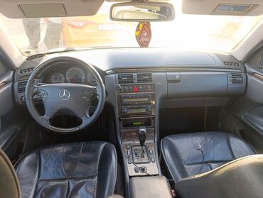 Mercedes-Benz: Mercedes-Benz E-Class: 2001 г., 3.2 л, Автомат, Бензин, Седан — 5
