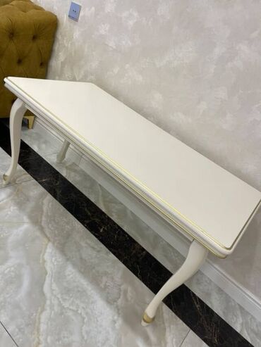 Yataq otağı dəstləri: Jurnalni 80 azn. Material MDF masin boyasi. Ölçü 60*120, H-60. Hecbir