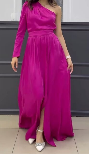 розовое платье с: Вечернее платье, А-силуэт, Длинная модель, С рукавами, Один рукав, 3XL (EU 46), 4XL (EU 48)