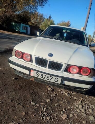 продаю прицеп автовоз: BMW 525: 1988 г., 2.5 л, Механика, Бензин, Седан