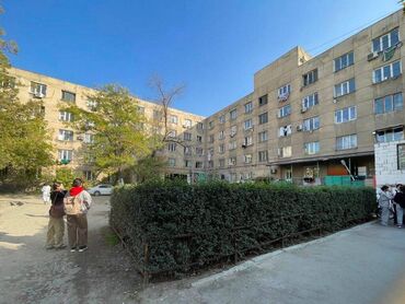 стол для растяжки спины: 1 комната, 17 м², Общежитие и гостиничного типа, 3 этаж, Евроремонт