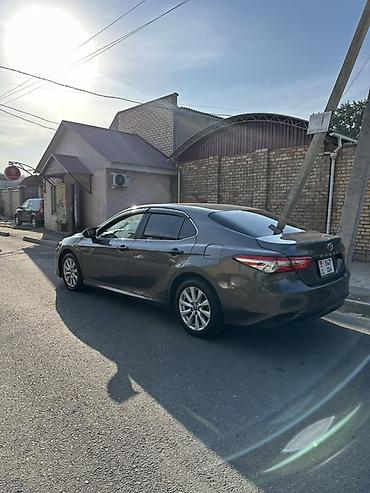 k3 2020: Toyota Camry: 2018 г., 2.5 л, Автомат, Бензин, Седан — 4