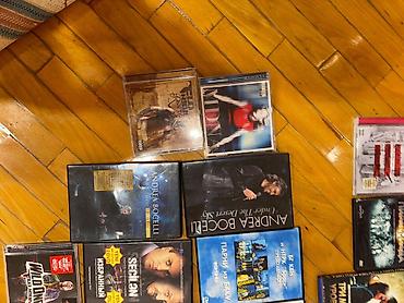 cd disk: DVD və CD kolleksiyası – müxtəlif film, tamaşa və musiqi diskləri — 5