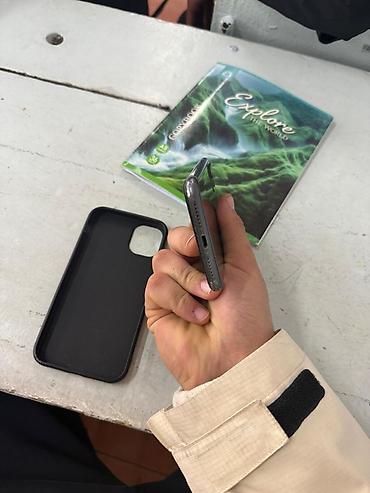 Apple iPhone: IPhone 11, Б/у, 64 ГБ, Черный, Защитное стекло, Чехол, 82 % — 6