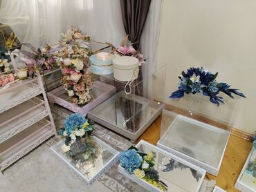 купить живую елку в баку: 5 eded xonça desti ve 2 eded usaq xonca dest satilir .elave olaraq