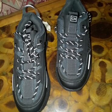 женские кроссовки adidas boost: Размер: 40, цвет - Черный, Новый