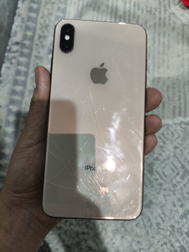 Apple iPhone: IPhone Xs Max, Б/у, 256 ГБ, Золотой, Чехол, 79 %