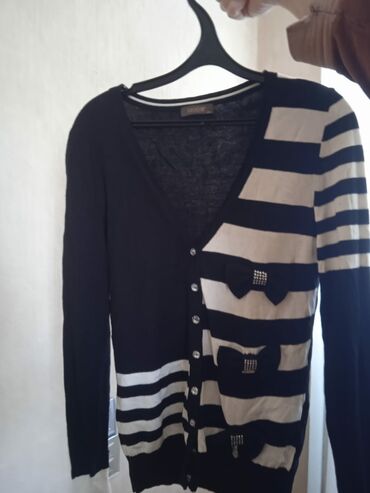 Женский свитер S (EU 36), M (EU 38), цвет - Черный