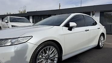 Продажа авто: Toyota Camry: 2018 г., 2.5 л, Автомат, Бензин, Седан — 2