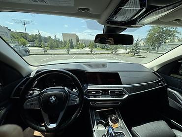 чехол на 7: BMW X7: 2021 г., 3 л, Автомат, Бензин, Внедорожник — 2