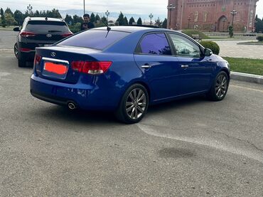 Kia: Kia Cerato: 2 l | 2009 il Sedan — 7