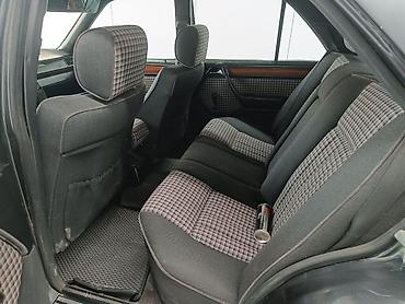 щиток гольф 2: Mercedes-Benz W124: 1994 г., 2 л, Механика, Бензин, Седан — 3