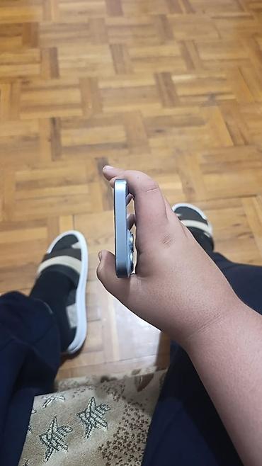retro kamera: IPhone 13, Mavi — 5