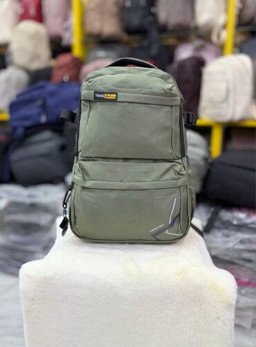 məktəbli canta: Online shopping 🎒Çanta ✨Məktəblilər üçün 💰Qiymət 25-27 ₼ Hər bir yaş