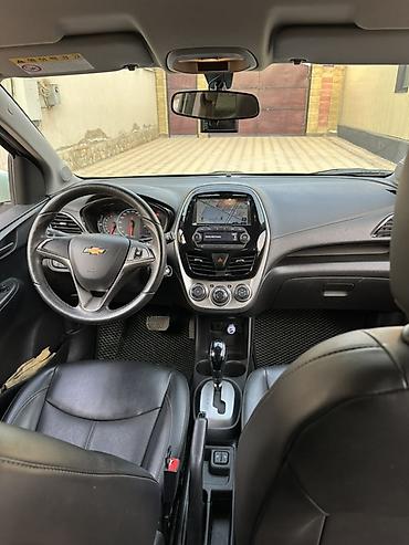 Chevrolet: Chevrolet Spark: 2017 г., 1 л, Автомат, Бензин, Хэтчбэк — 5