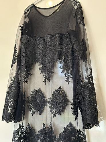 Şəxsi əşyalar: Qara tüllü krujeva paltar (uzun) - Stil: şəffaf tül üzərində sıx — 2