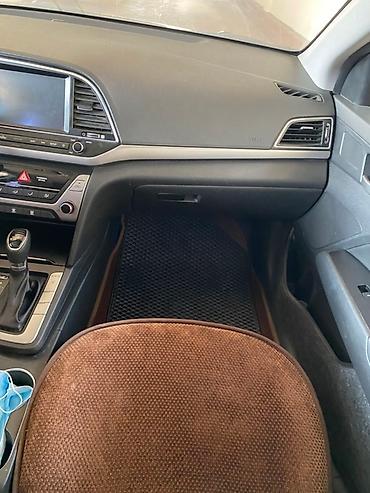 Hyundai: Hyundai Avante: 2018 г., 1.6 л, Вариатор, Бензин, Седан — 9