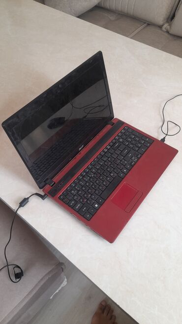 беспроводная клавиатура и мышь в бишкеке: Ноутбук, Acer, 2 ГБ ОЭТ, Intel Pentium, 15.6 ", Татаал эмес тапшырмалар үчүн, эс тутум HDD + SSD