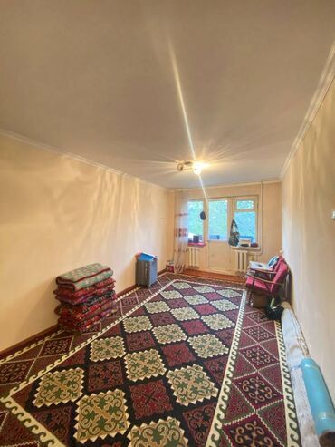 Продажа квартир: 1 комната, 32 м², 103 серия, 3 этаж, Старый ремонт