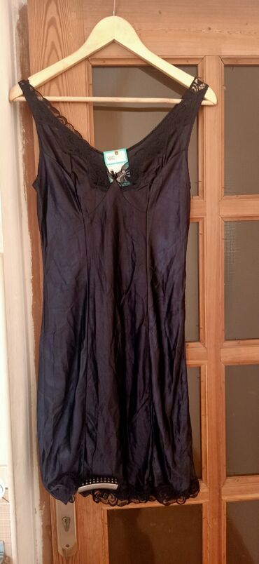 Gecəliklər: Keçmişin keyfiyyətli Almaniya (GDR) istehsalı olan geçə qiyimləri — 1