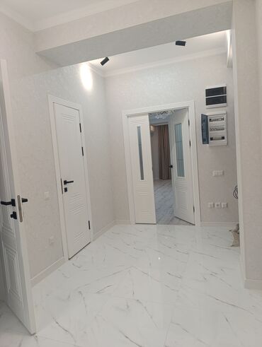 снять квартиру в заре: 2 бөлмө, 72 кв. м, 8 кабат