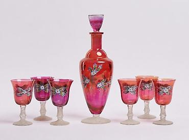 Vintage Bohemia üslublu qrafin və qədəh dəsti – 7 hissə Zərif lalafo.az -da Vintage Bohemia üslublu qrafin və qədəh dəsti – 7 hissə Zərif