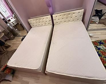 bed sheets: Кровати б/у с матрасами в хорошем состоянии. Мягкое изголовье, удобные — 1