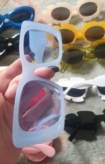 Naočare: Naočare za sunce, Balenciaga, bоја - Crna — 10