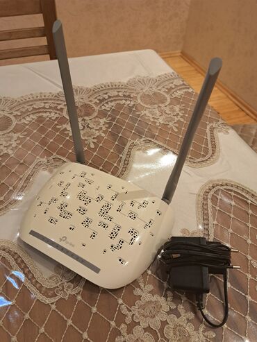 router 2 antenna: Model: TP-Link TD-W8961N modem wifi router + adsl2 Wifi modem 5-6 ay