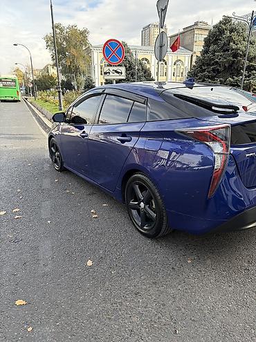 prius 11: Toyota Prius: 2017 г., Гибрид, Хэтчбэк — 5