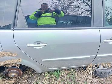 d3 mini uredjaj: ZADNJA DESNA VRATA ZA RENAULT SCENIC OD 2003. DO 2008. GOD — 1