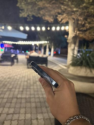 i̇phone 11 pro: IPhone 13 Pro, Graphite, Simsiz şarj — 4