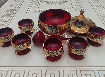 murəbbə: Zərif və dekorativ şirniyyat/mürəbbə dəsti təqdim olunur. Dəst qırmızı — 1